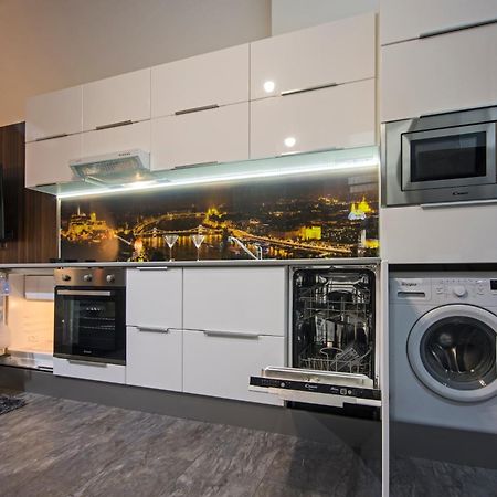 Dohany Apartment Deluxe Budapest Exteriör bild